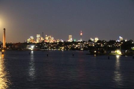 sydney at night view